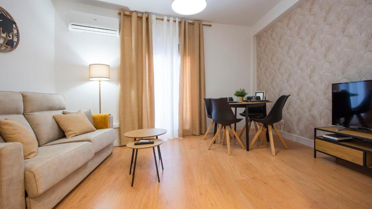 El Sueno De Carmelitas Con Parking Incluido - Apartamentos Aloha Toledo Exteriör bild